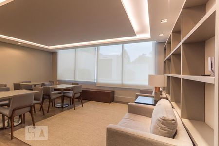 Apartamento à venda com 37m², 1 quarto e 1 vaga Apartamento à venda com 37m², 1 quarto e 1 vagaÁrea comum - Salão de festas