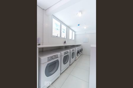 Apartamento à venda com 37m², 1 quarto e 1 vaga Apartamento à venda com 37m², 1 quarto e 1 vagaLavanderia