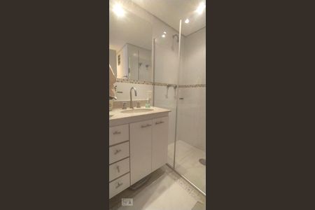 Apartamento à venda com 94m², 3 quartos e 2 vagasBanheiro