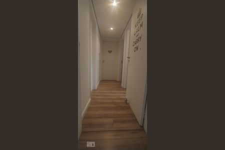 Apartamento à venda com 94m², 3 quartos e 2 vagasCorredor
