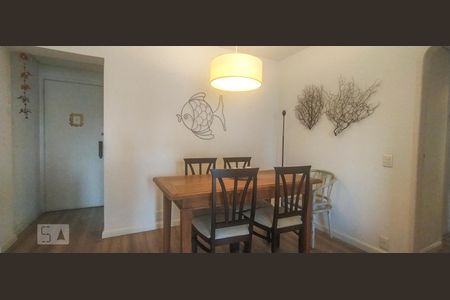 Apartamento à venda com 94m², 3 quartos e 2 vagasSala
