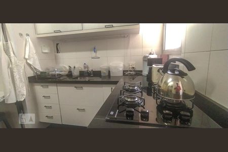 Apartamento à venda com 94m², 3 quartos e 2 vagasCozinha