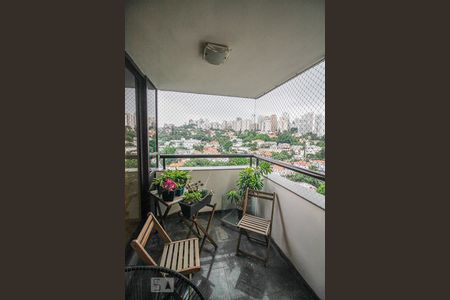 Varanda de apartamento à venda com 4 quartos, 280m² em Higienópolis, São Paulo