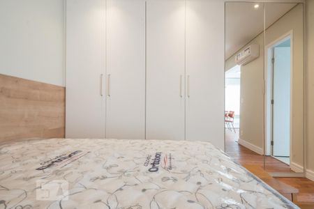 Quarto de kitnet/studio para alugar com 1 quarto, 39m² em Campo Belo, São Paulo