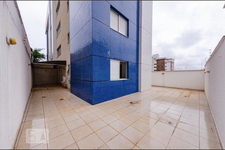 Apartamento para alugar com 78m², 2 quartos e 2 vagasExterior