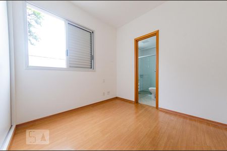 Apartamento para alugar com 78m², 2 quartos e 2 vagasQuarto 1 - Suíte