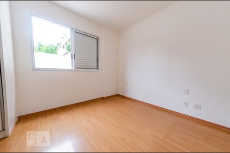 Apartamento para alugar com 78m², 2 quartos e 2 vagasQuarto 2 - Suíte