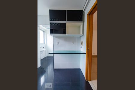 Apartamento para alugar com 78m², 2 quartos e 2 vagasCozinha