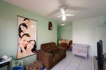 Apartamento à venda com 82m², 3 quartos e 1 vagaSala de estar