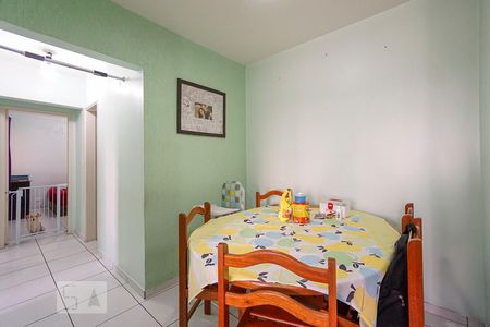 Apartamento à venda com 82m², 3 quartos e 1 vagaSala de jantar