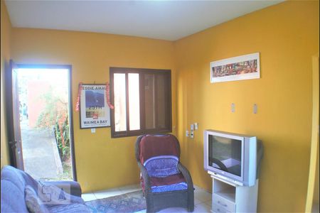 Detalhe da Sala de casa para alugar com 1 quarto, 90m² em Ingleses do Rio Vermelho, Florianópolis