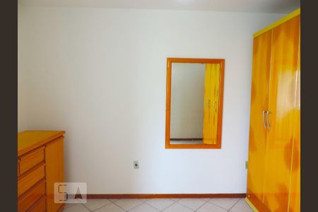 Quarto 1 de apartamento para alugar com 1 quarto, 54m² em Carvoeira, Florianópolis
