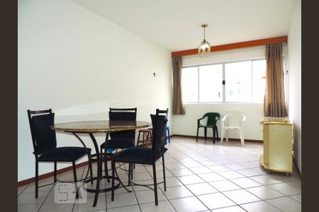 Sala de apartamento para alugar com 1 quarto, 54m² em Carvoeira, Florianópolis