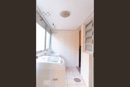 Apartamento à venda com 109m², 3 quartos e 1 vagaÁrea de Serviço