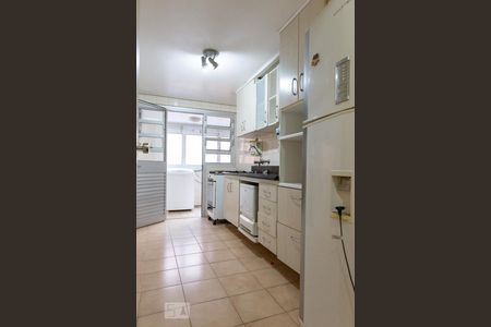 Cozinha de apartamento à venda com 3 quartos, 109m² em Cristo Redentor, Porto Alegre