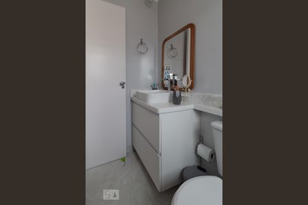 Apartamento à venda com 57m², 2 quartos e 1 vagaBanheiro 2