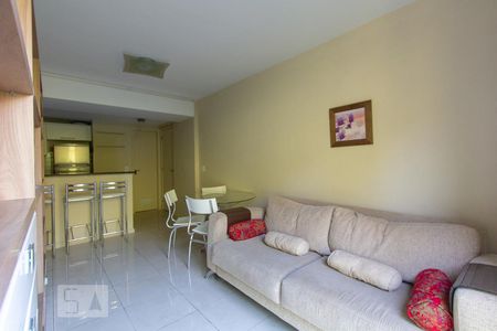 Apartamento para alugar com 75m², 2 quartos e 2 vagasSala