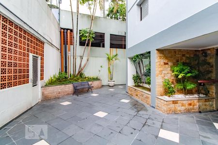 Apartamento à venda com 80m², 2 quartos e sem vagaÁrea comum