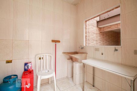 Casa à venda com 120m², 3 quartos e 2 vagas Casa à venda com 120m², 3 quartos e 2 vagasÁrea de serviço