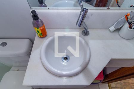 Casa à venda com 270m², 3 quartos e 3 vagas Casa à venda com 270m², 3 quartos e 3 vagasBanheiro da Suíte 2