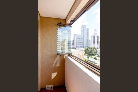 Sacada de apartamento para alugar com 1 quarto, 35m² em Centro, Curitiba