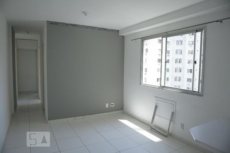 Sala de apartamento à venda com 3 quartos, 60m² em Freguesia (jacarepaguá), Rio de Janeiro