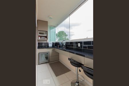 varanda de kitnet/studio para alugar com 1 quarto, 32m² em Santo Amaro, São Paulo