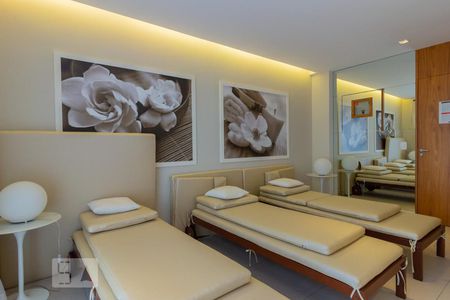 Studio para alugar com 32m², 1 quarto e 1 vaga Studio para alugar com 32m², 1 quarto e 1 vagaÁrea comum