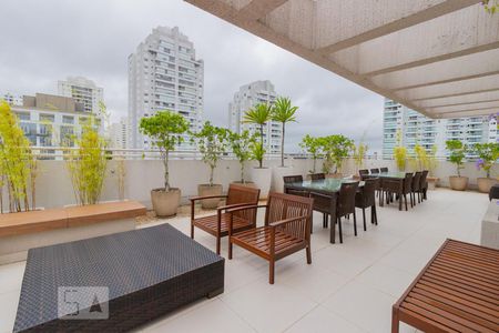 Studio para alugar com 32m², 1 quarto e 1 vaga Studio para alugar com 32m², 1 quarto e 1 vagaÁrea comum