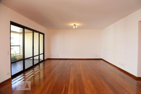 Sala de apartamento à venda com 4 quartos, 198m² em Jardim Monte Kemel, São Paulo