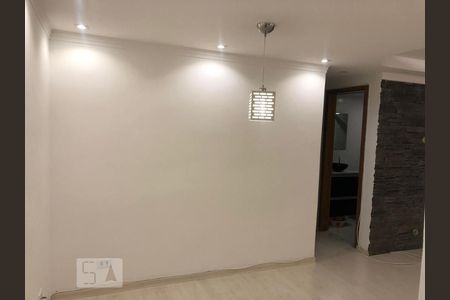 Sala de apartamento para alugar com 2 quartos, 60m² em Jardim Danfer, São Paulo