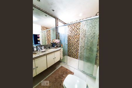 Apartamento para alugar com 165m², 4 quartos e 2 vagas Apartamento para alugar com 165m², 4 quartos e 2 vagasBanheiro Suíte 3