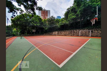 Apartamento para alugar com 165m², 4 quartos e 2 vagas Apartamento para alugar com 165m², 4 quartos e 2 vagasQuadra Esportiva