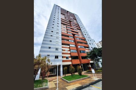 Apartamento para alugar com 165m², 4 quartos e 2 vagas Apartamento para alugar com 165m², 4 quartos e 2 vagasFachada do bloco