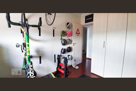 Quarto 1 de apartamento para alugar com 4 quartos, 165m² em Jardim Colombo, São Paulo