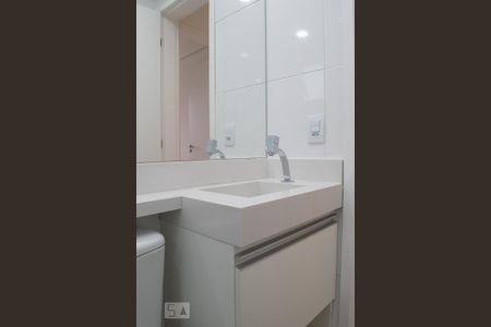 BANHEIRO de apartamento para alugar com 2 quartos, 50m² em Itaberaba, São Paulo