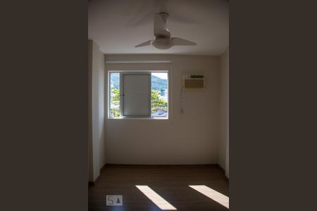 Apartamento para alugar com 2 quartos, 73m² em Itacorubi, Florianópolis