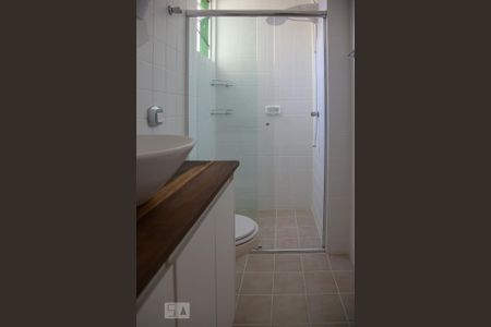 Apartamento para alugar com 73m², 2 quartos e 1 vaga