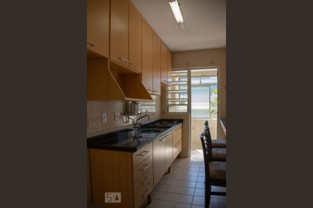 Apartamento para alugar com 2 quartos, 73m² em Itacorubi, Florianópolis