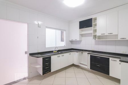 Cozinha de casa à venda com 2 quartos, 130m² em Vila Floresta, Santo André