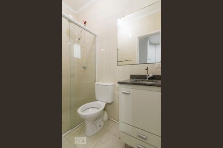 Banheiro da Suite de casa à venda com 2 quartos, 130m² em Vila Floresta, Santo André