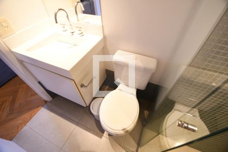 Banheiro de apartamento para alugar com 3 quartos, 189m² em Cambuí, Campinas