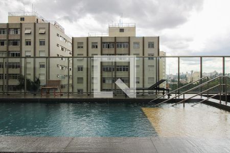 Studio à venda com 24m², 1 quarto e sem vaga Studio à venda com 24m², 1 quarto e sem vagaPiscina