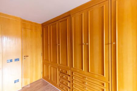 Apartamento à venda com 240m², 4 quartos e 2 vagasSuíte 2