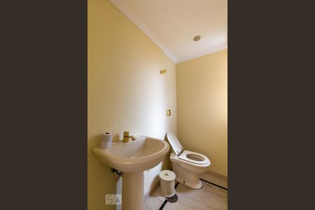 Apartamento à venda com 240m², 4 quartos e 2 vagasLavabo