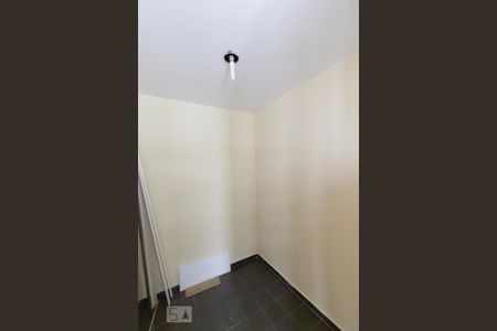 Apartamento à venda com 240m², 4 quartos e 2 vagasQuarto de serviço 1