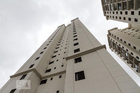 Apartamento para alugar com 85m², 3 quartos e 1 vagafachada