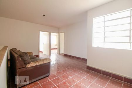 Sala de casa para alugar com 3 quartos, 120m² em Vila Invernada, São Paulo