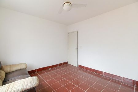 Quarto 1 de casa para alugar com 3 quartos, 120m² em Vila Invernada, São Paulo