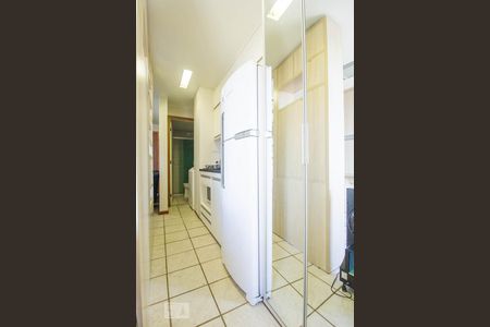Cozinha de kitnet/studio para alugar com 1 quarto, 35m² em Asa Norte, Brasília